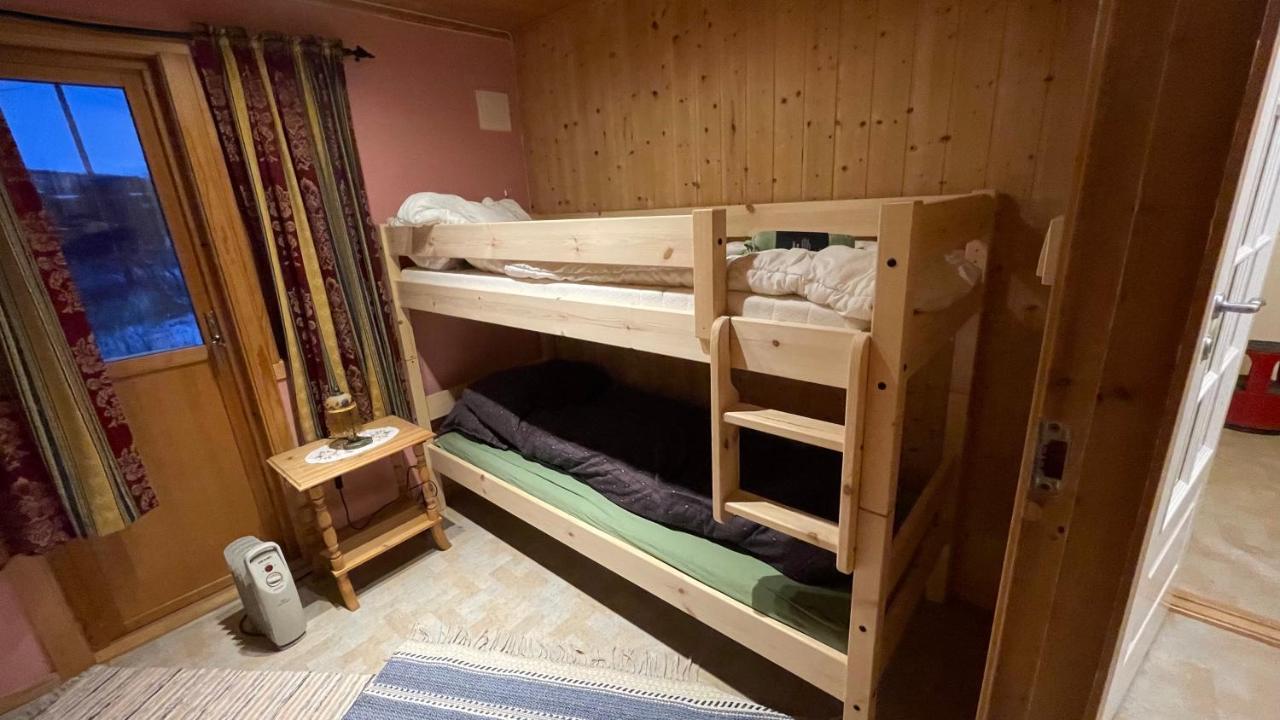 Koselig Hus I Sentrum Av Olderfjord Russenes Eksteriør billede